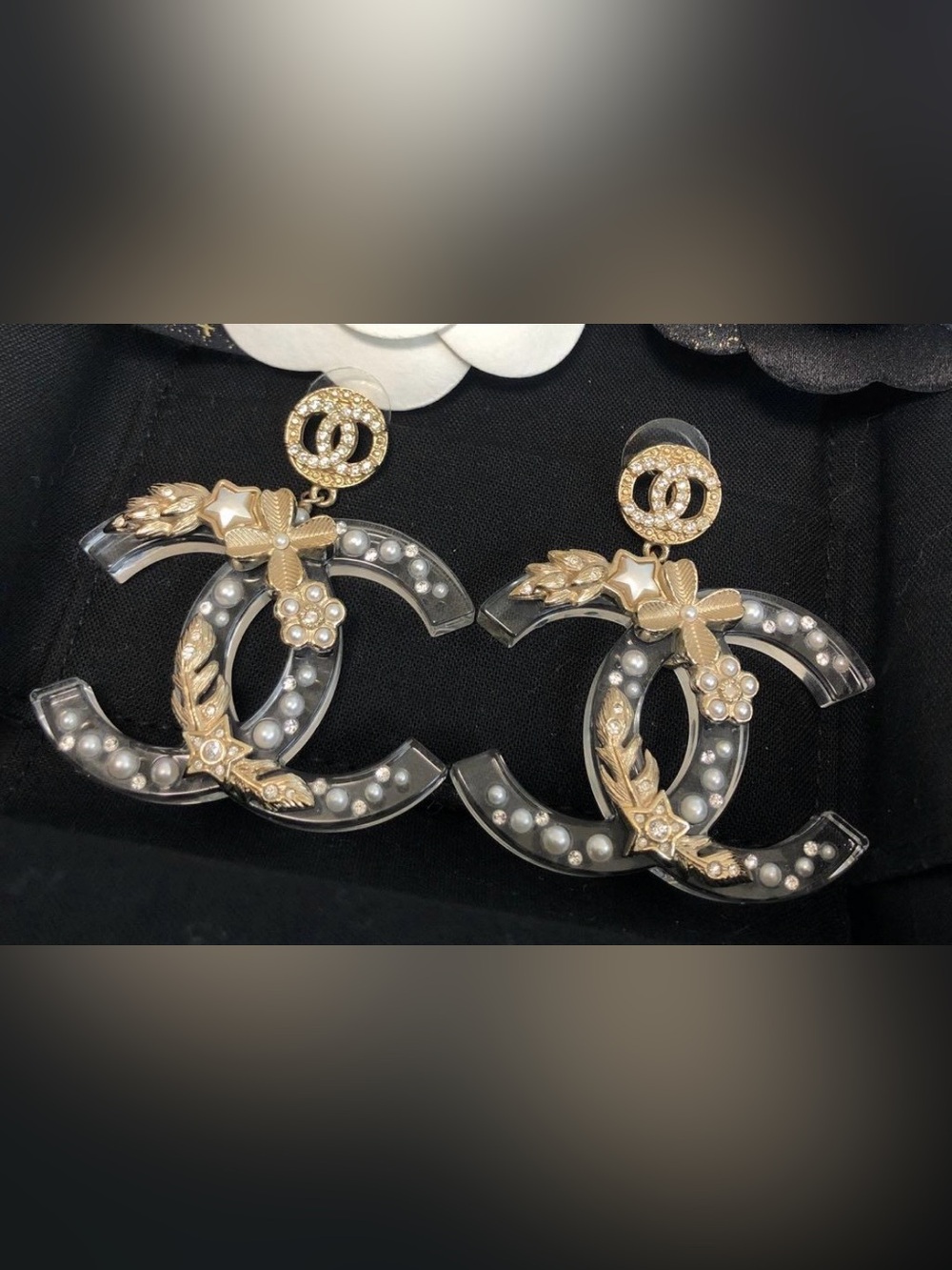 Double C Acrylic Logo Ornate Gold- Tone Star ⭐️ and Pearl Accent Dangle Earrings